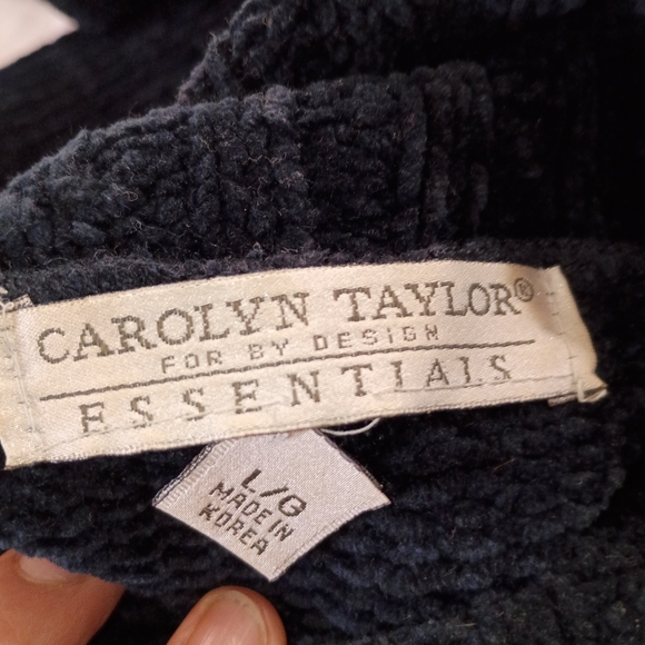 Carolyn Taylor Navy Textured Sweater - Picture 3 of 5